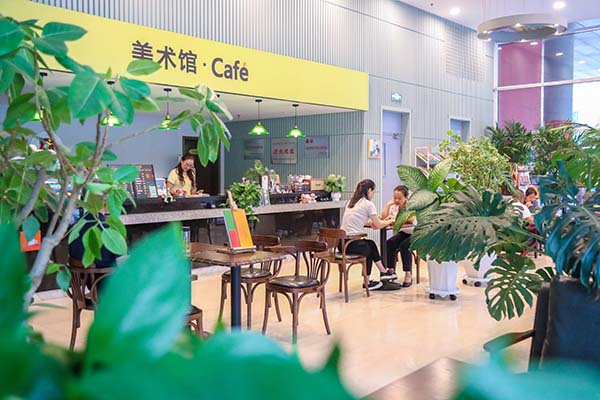 【日报】展览馆“小而美”空间配图(1566858)-20260822054918.jpg